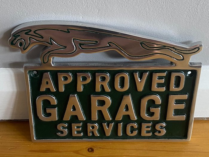 Jaguar sign approved d'occasion  