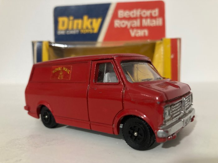 Dinky toys 410 d'occasion  