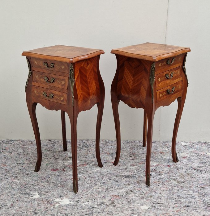 Table chevet marquetry d'occasion  
