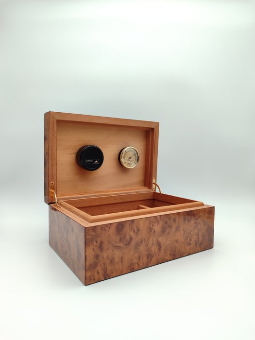 Cigar box luxurious for sale  