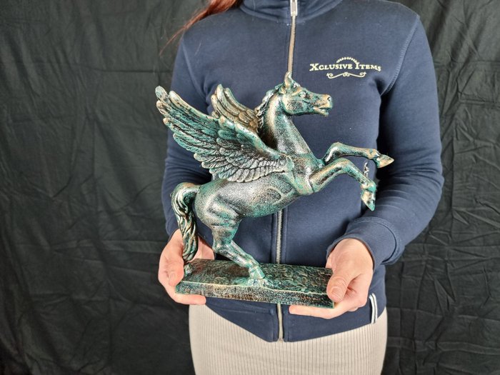 Statue pegasus horse for sale  