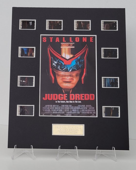 Judge dredd framed for sale  