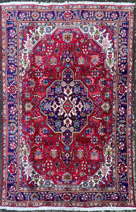 Tabriz carpet 306 usato  