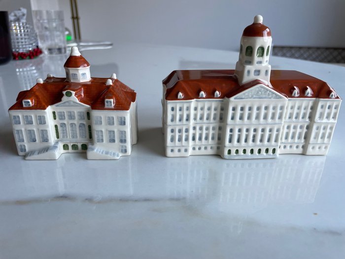 Miniature house goedewaagen for sale  
