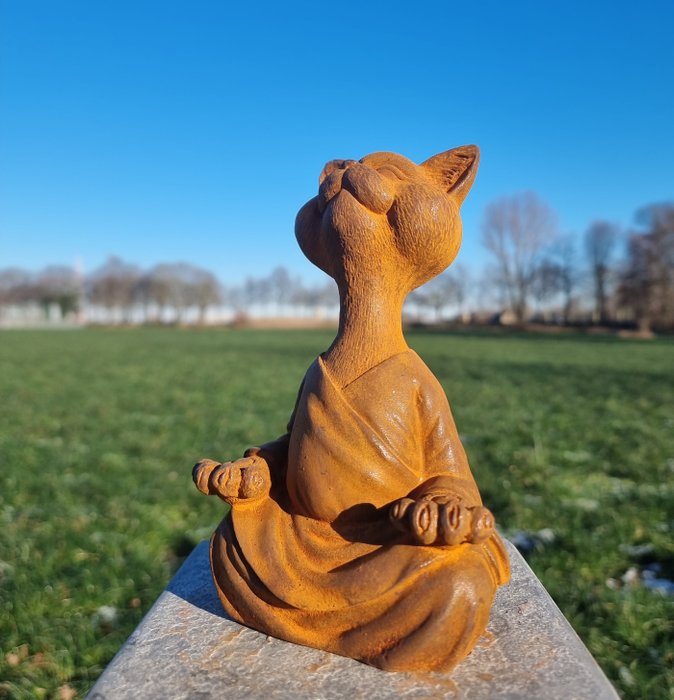 Figurine meditating cat for sale  