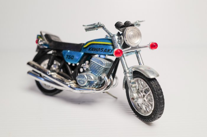 Polistil model motorcycle usato  