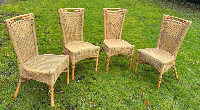 Chair wood ratan for sale  