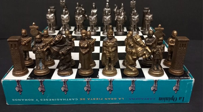 Chess set carthagineses for sale  