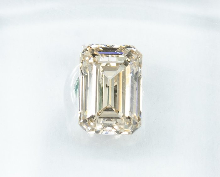Diamond 1.00 emerald for sale  
