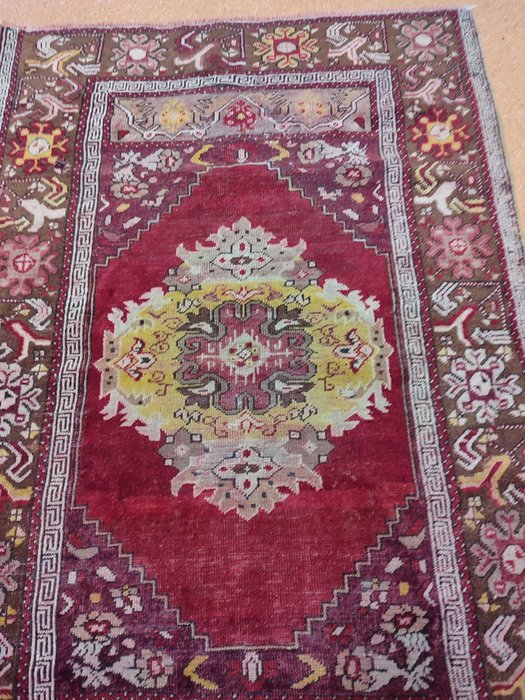 Antique anatolian carpet d'occasion  
