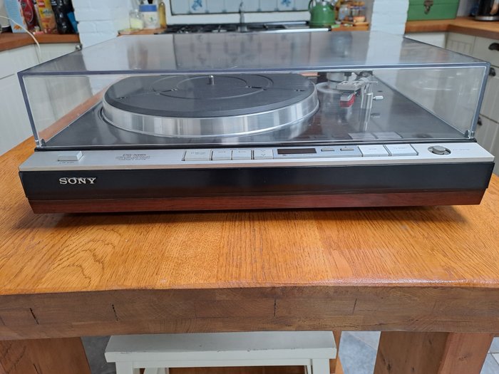 Sony x65 turntable d'occasion  