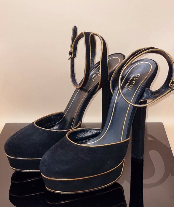 Gucci high heels d'occasion  