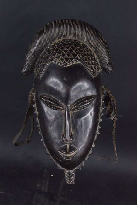 Dance mask baoulé usato  