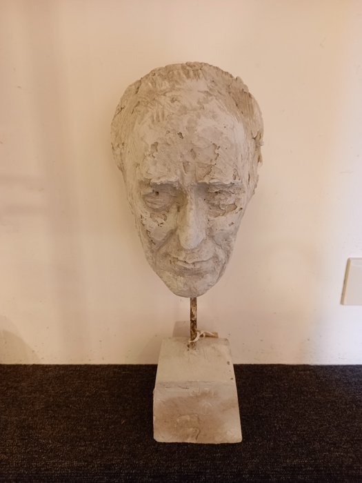 Sculpture busto mario for sale  