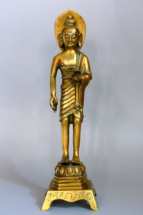 Bouddha shakyamuni gilt d'occasion  