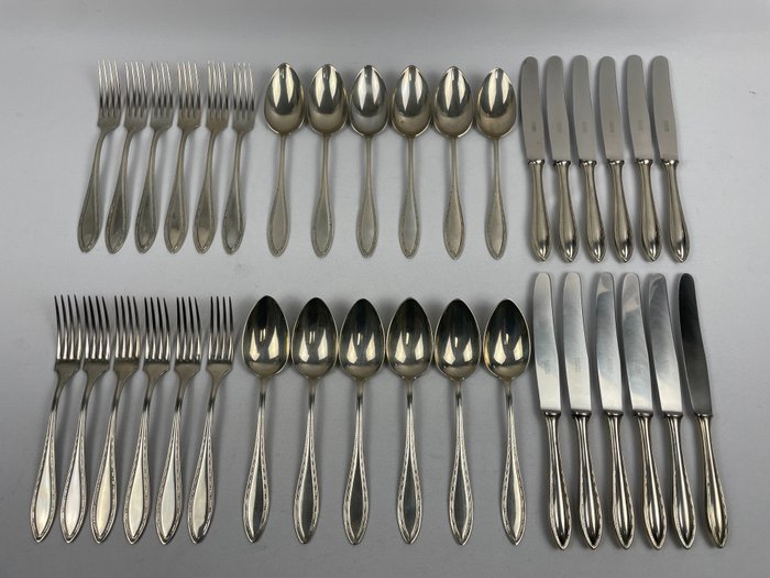 Cutlery set cutlery for sale  