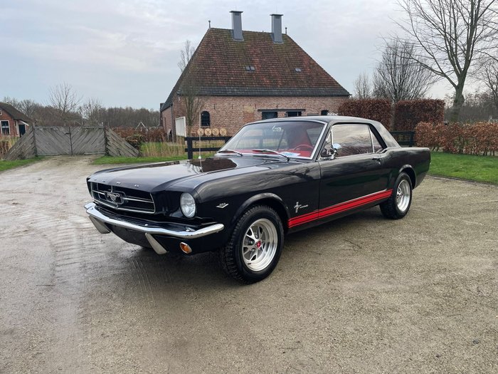 Ford usa mustang for sale  