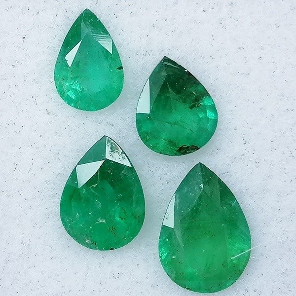 Pcs emerald 2.27 for sale  