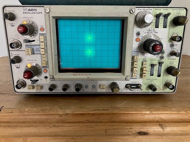 Tektronix 465 oscilloscope d'occasion  