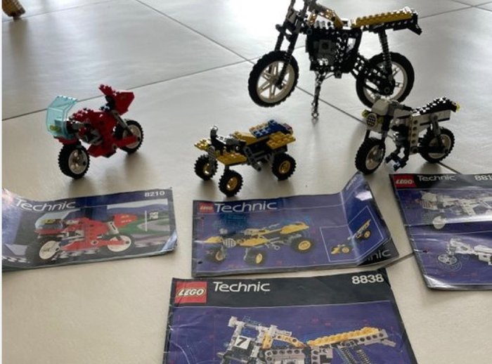 Lego technic 8838 d'occasion  