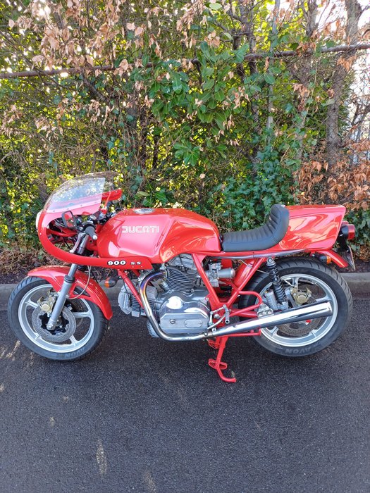 Ducati 900ss 1982 for sale  