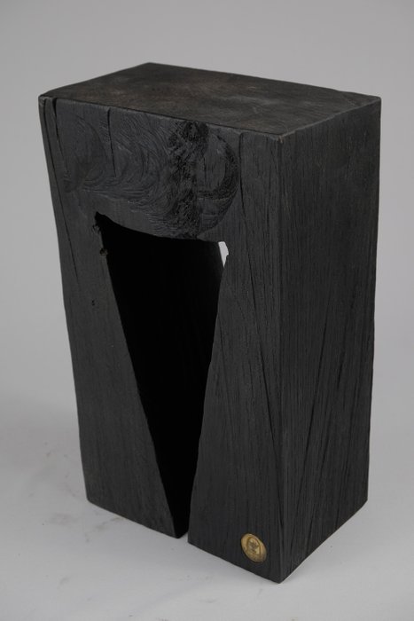 Logniture side table for sale  