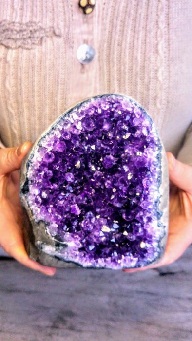 Large crystals amethyst for sale  
