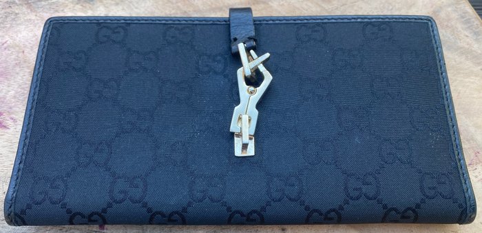 Gucci long wallet for sale  
