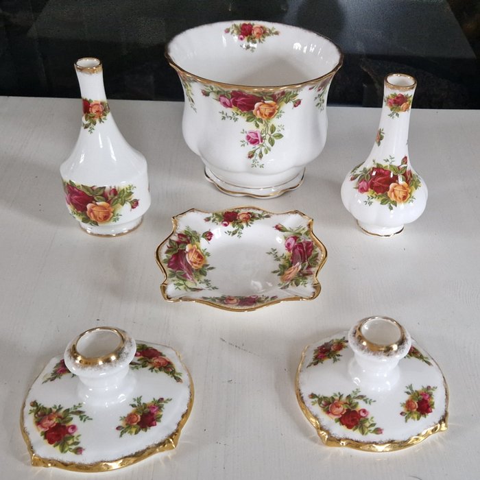 Table service royal for sale  