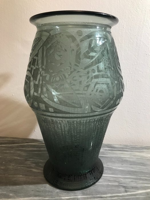 Daum vase glass for sale  