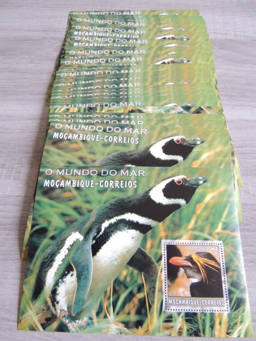 Mozambique 2002 birds for sale  