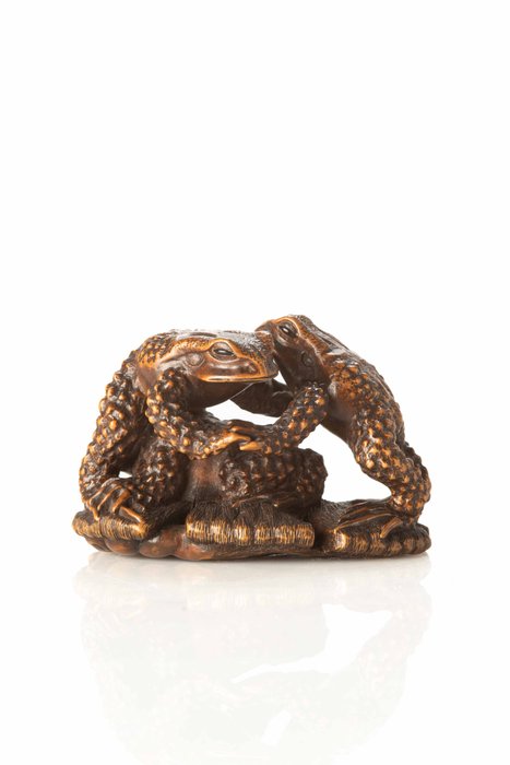 Excellent boxwood netsuke for sale  
