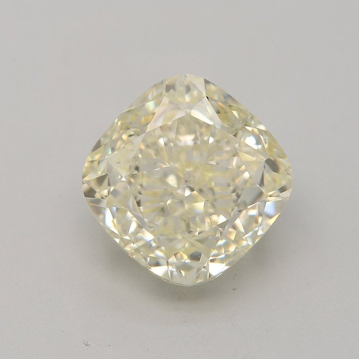 Pcs diamond 3.02 for sale  