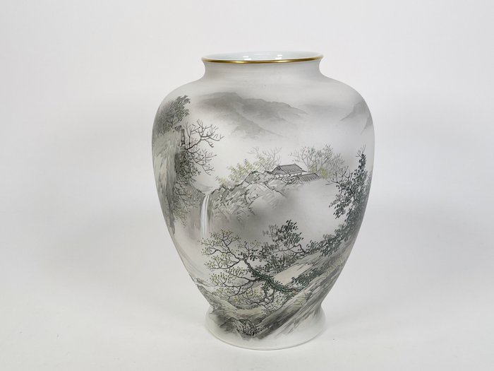 Vase porcelain hand for sale  