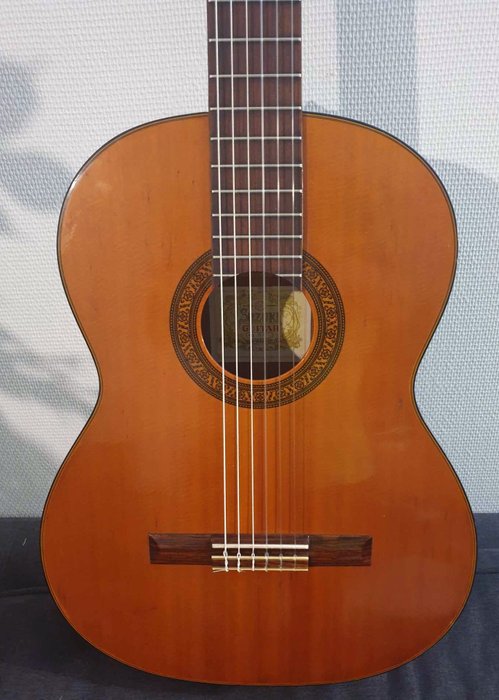 Suzuki classical guitar usato  