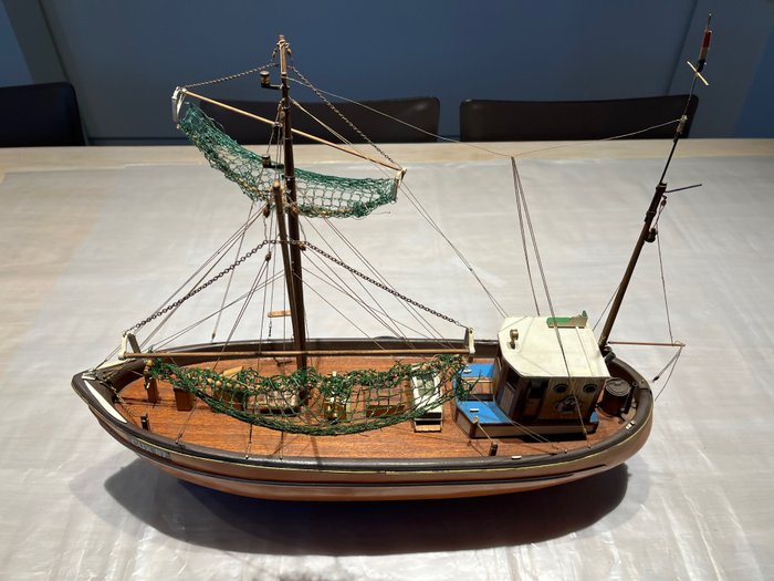 Billing boats model for sale  