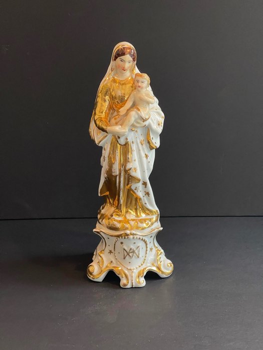 Figurine porcelain gilded for sale  