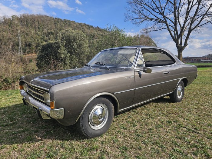 Opel rekord coupe d'occasion  