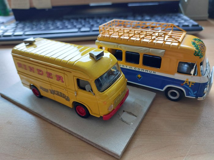 Aanders model bus for sale  
