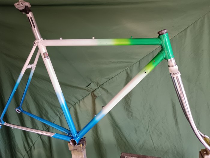 Cinti bicycle frame for sale  
