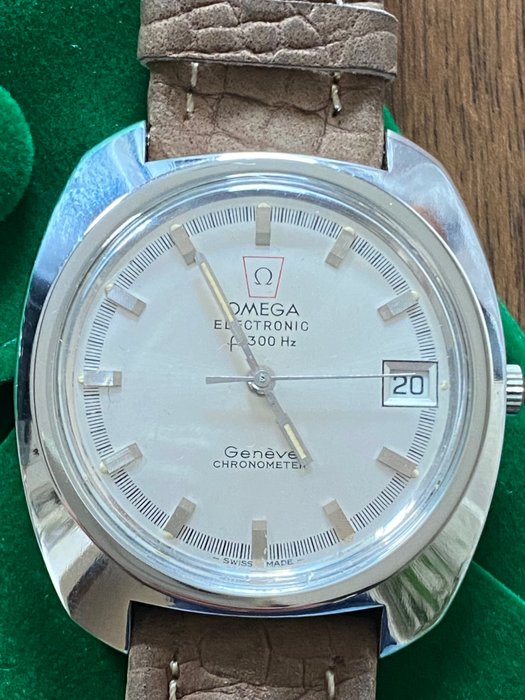 Omega reserve price d'occasion  