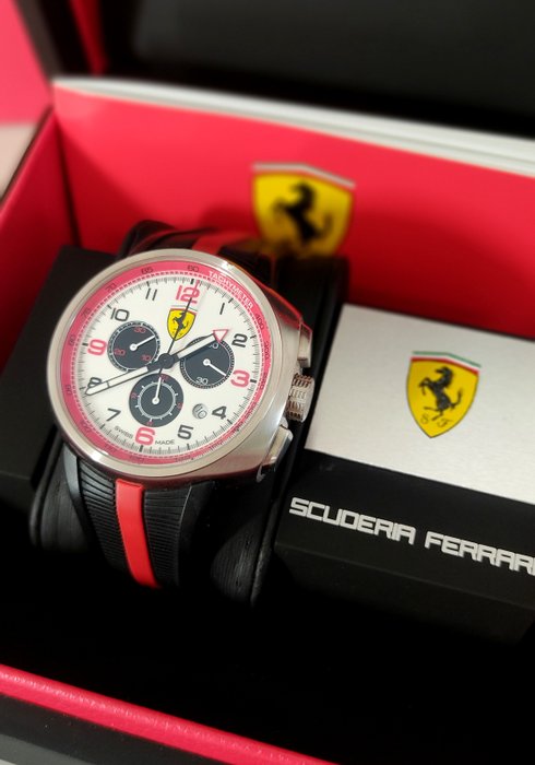 Ferrari montre ferrari d'occasion  