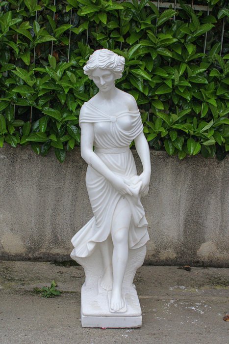 Sculpture dama classica for sale  