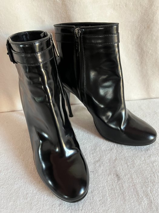 Tod ankle boots for sale  