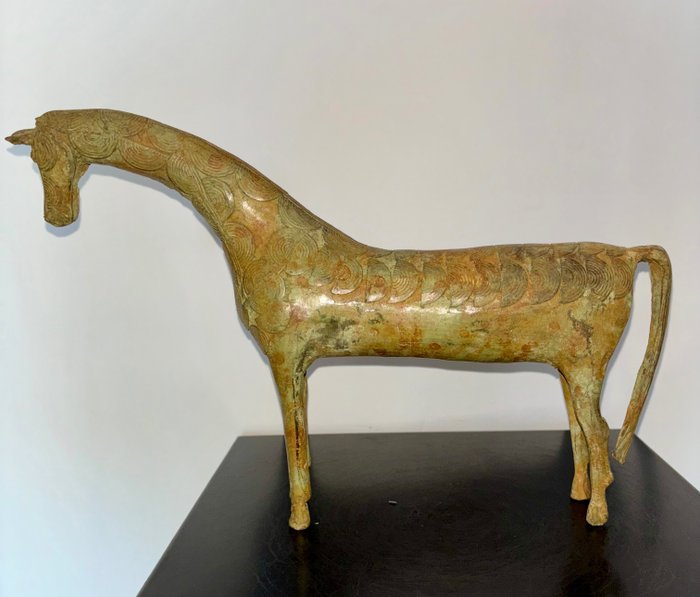 Sculpture cheval patinated d'occasion  
