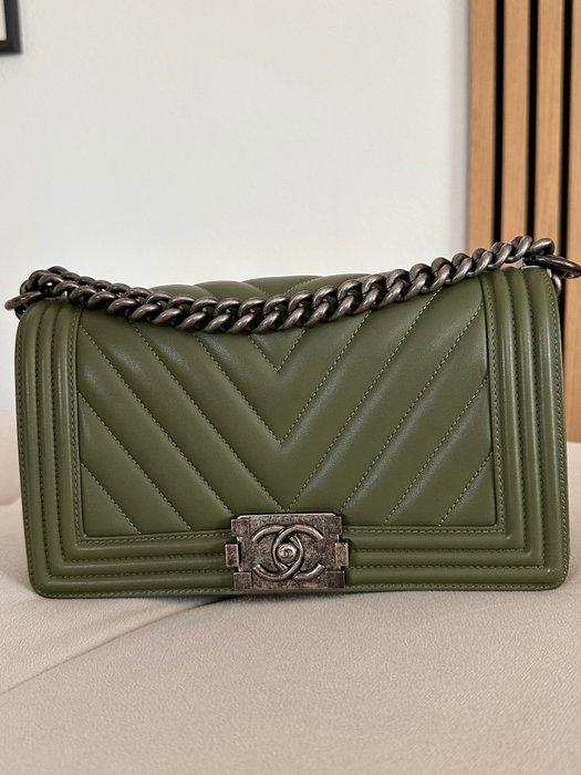 Chanel boy handbag usato  