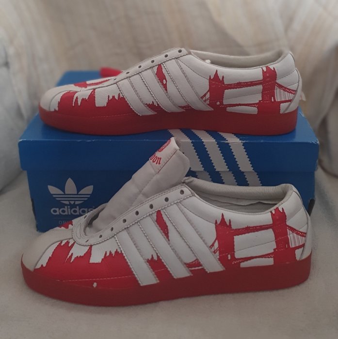 Adidas low top d'occasion  