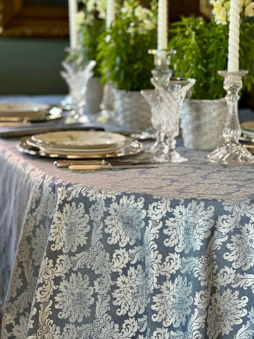 Tablecloth large tables for sale  