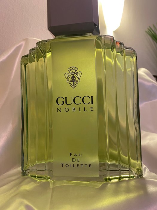 Gucci perfume bottle d'occasion  
