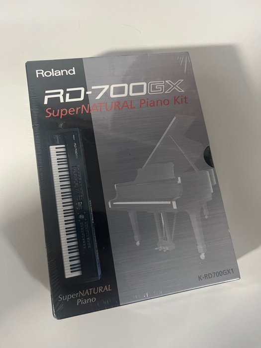 Roland supernatural piano d'occasion  
